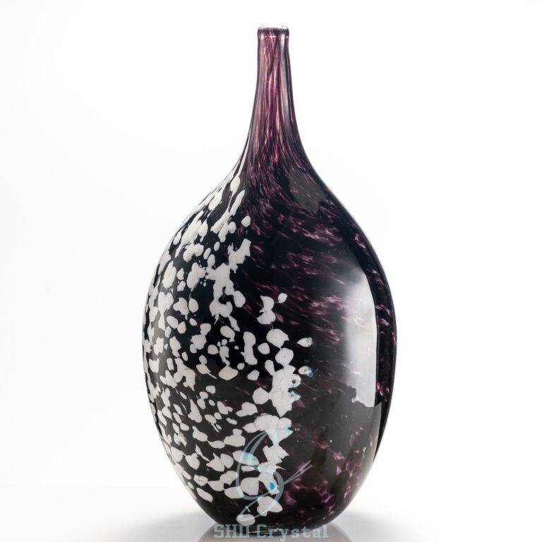D230*T150*H440 mm Purple and White Yin and Yang Crystal Appreciation Vase