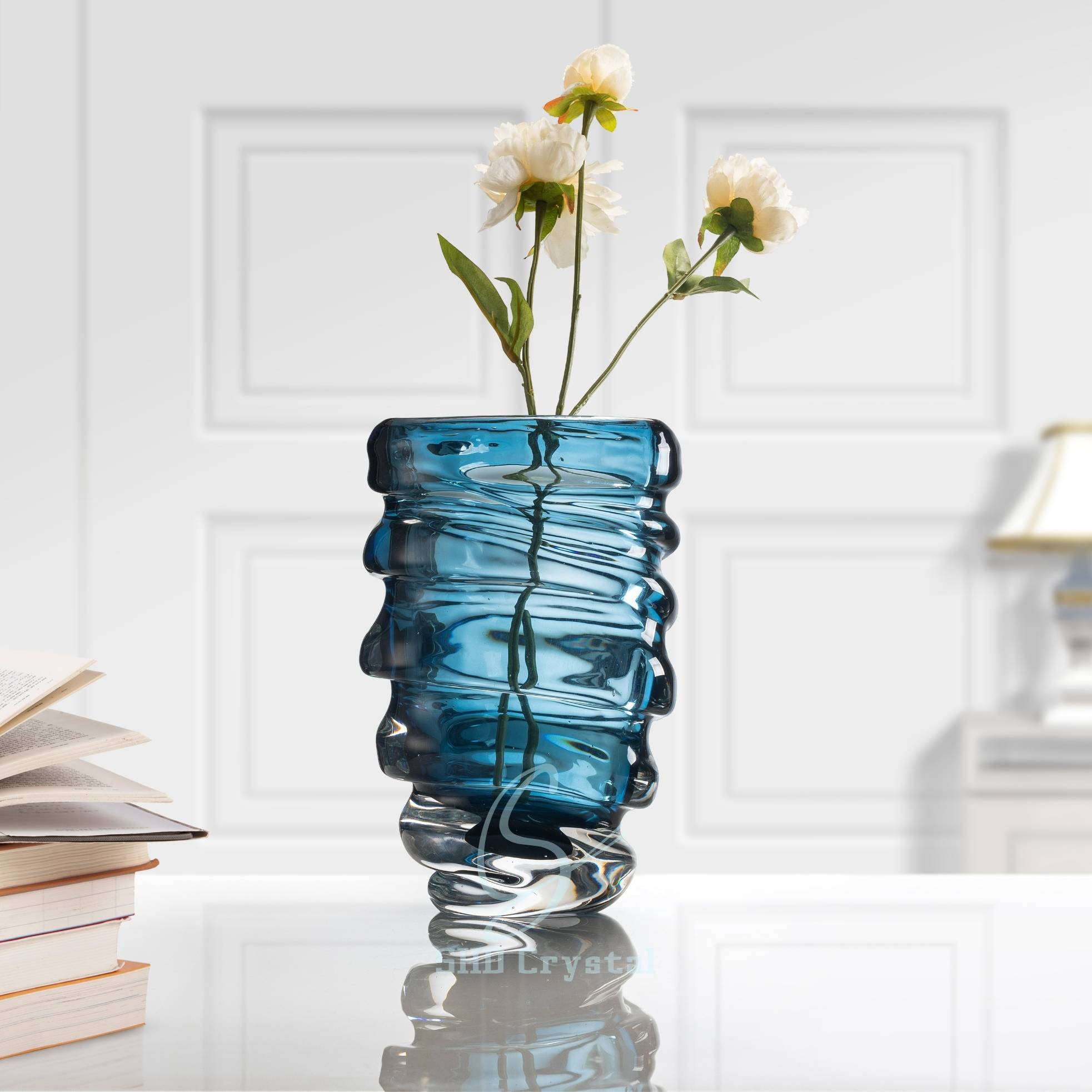 D255*H420 mm Ink Blue Spiral Glass Vase