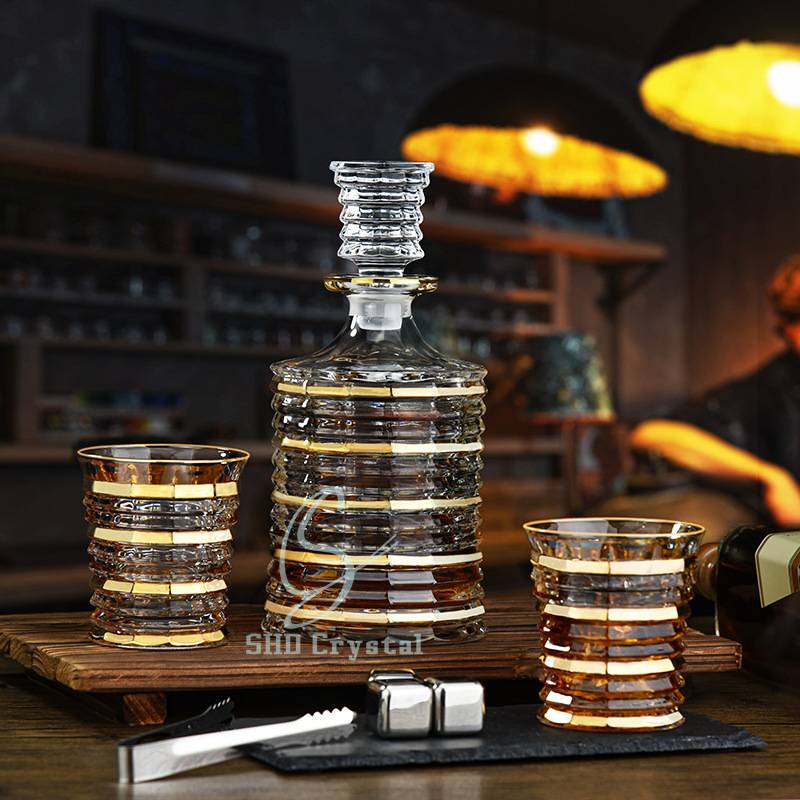 H245*W120*V940mL European Style Luxury Clear Gold Painted Whiskey Sets