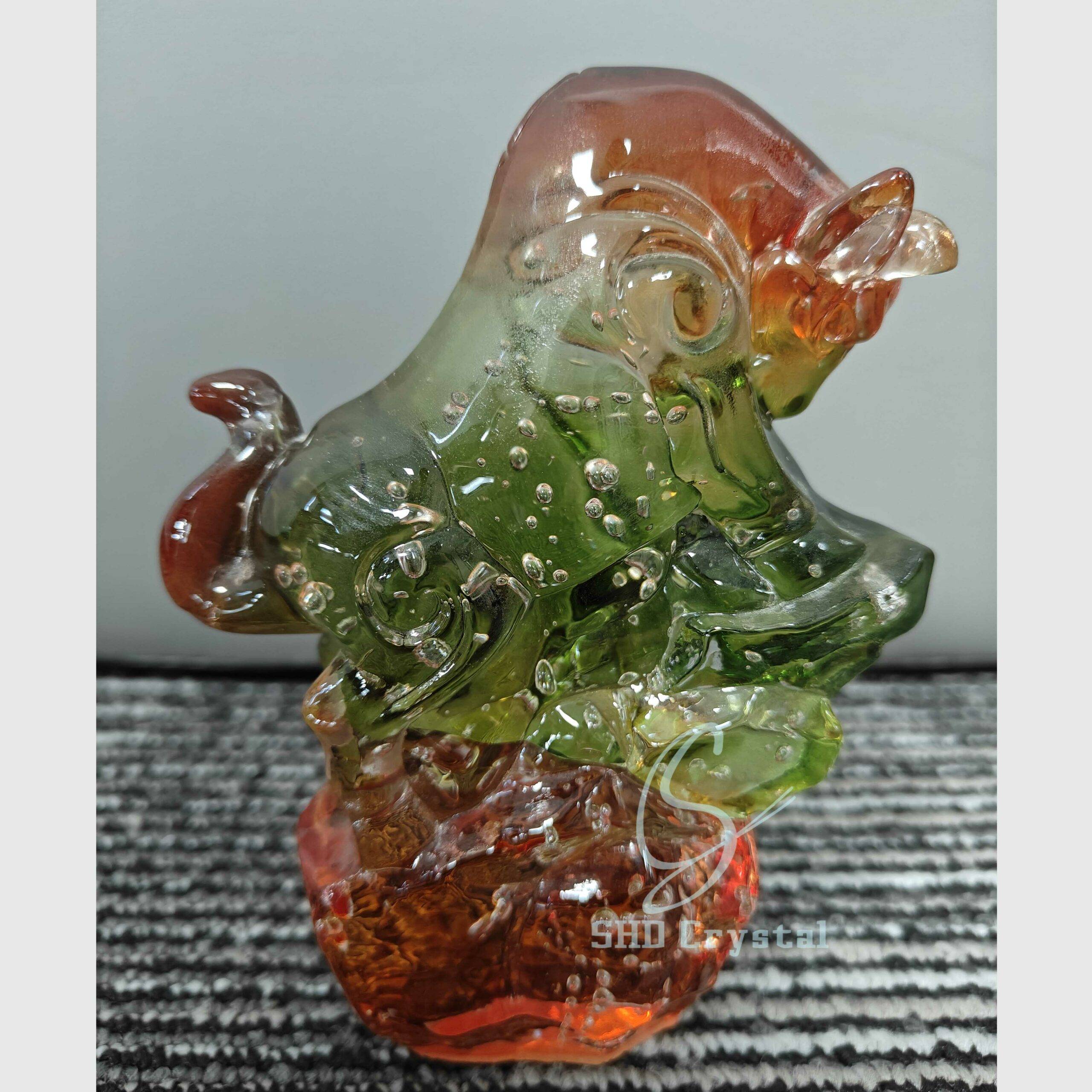 colored high-transmittance glass