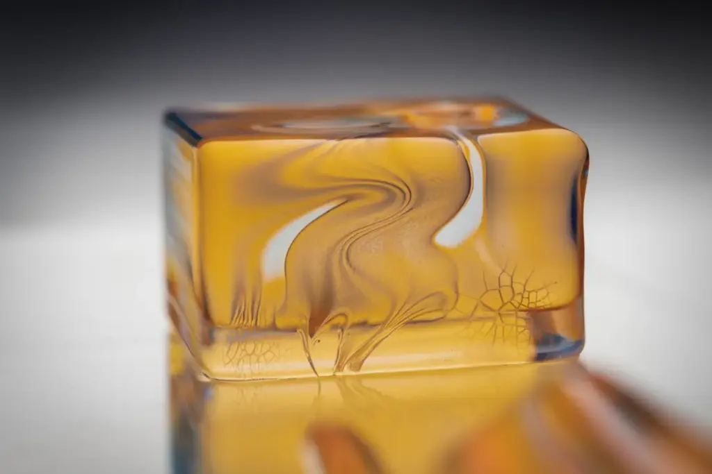 hot-melted glass brick texture processing