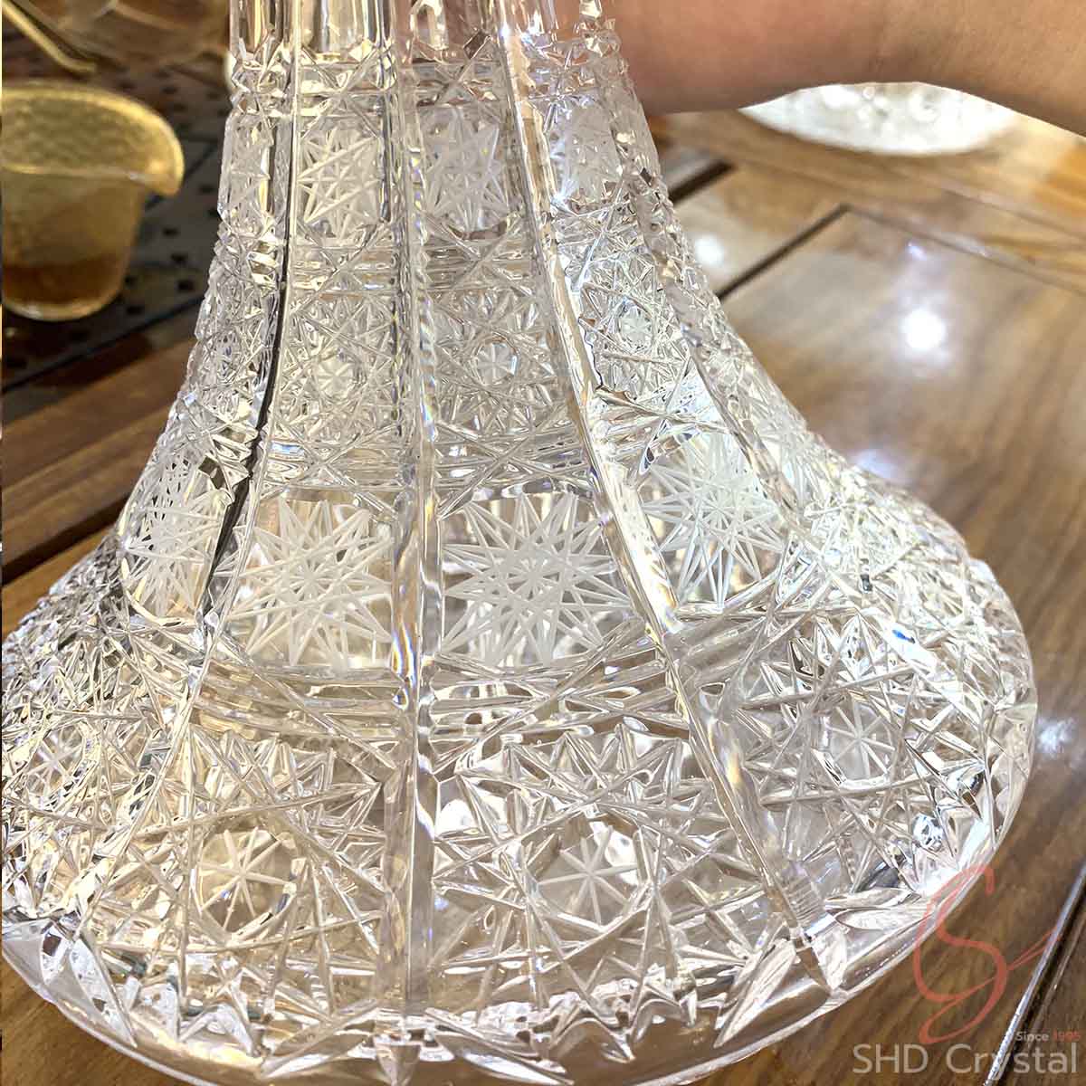 hand-carved crystal hookah base