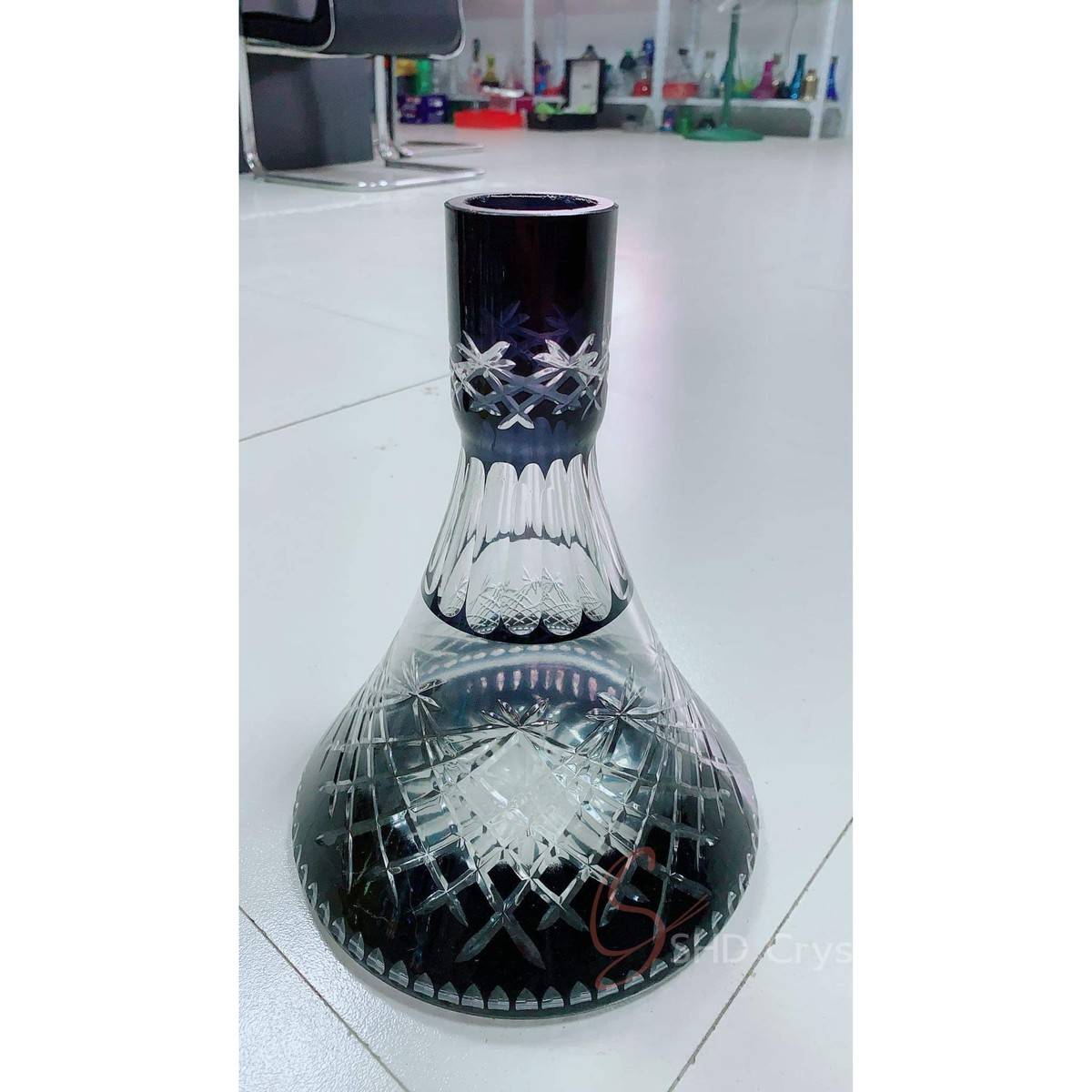 Thick-Rimmed Engraved Hookah Base