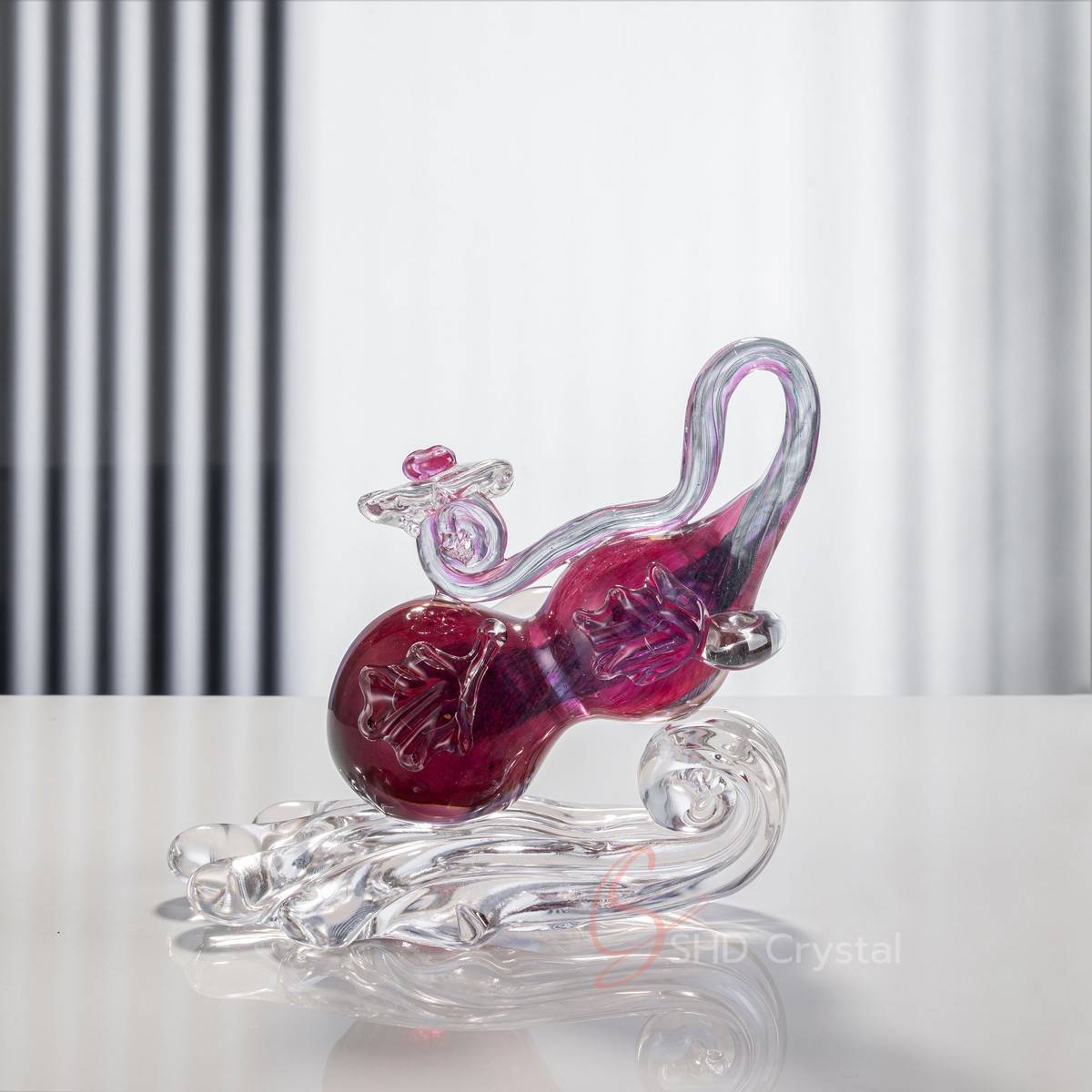 Auspicious Purple Gourd Glass Ornament
