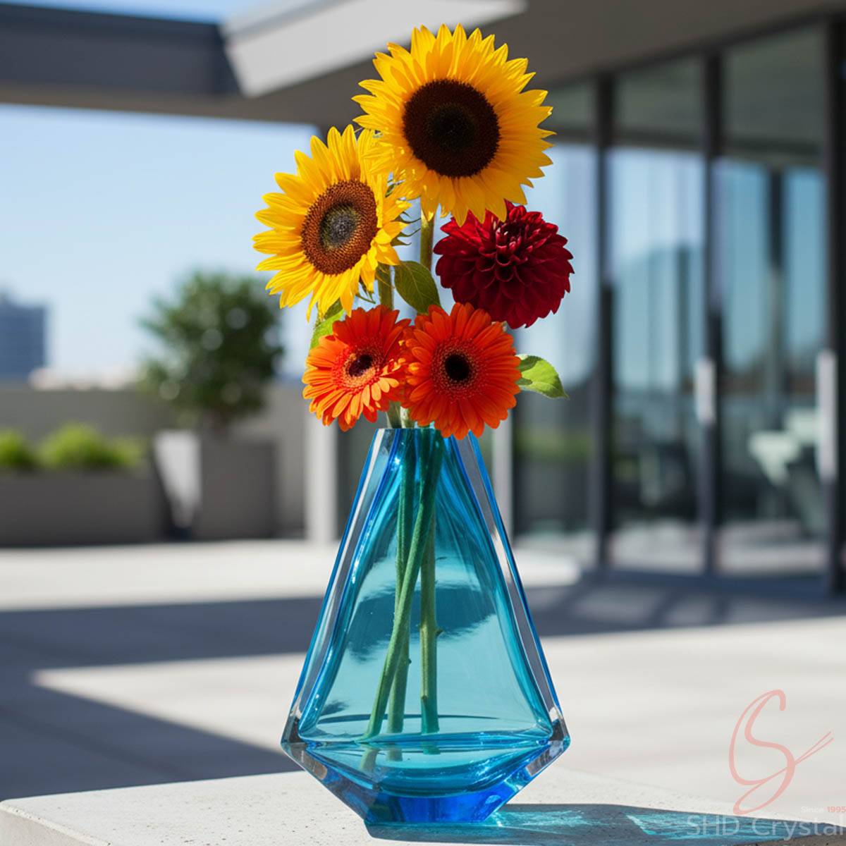 Dark Blue Geometry Crystal Vase