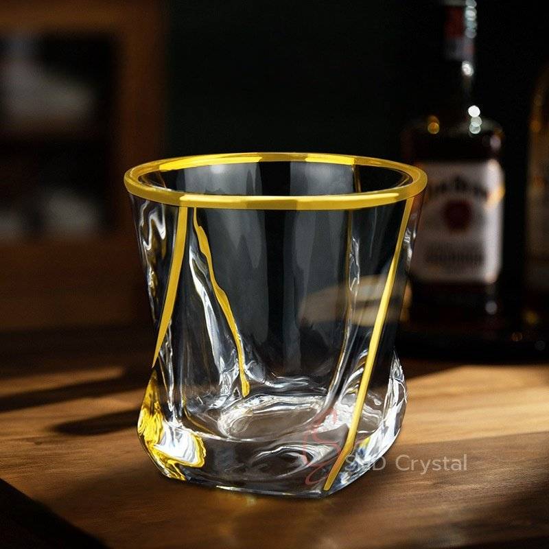 Minimal Flow Gilded Line Crystal Glass Whiskey Tumbler