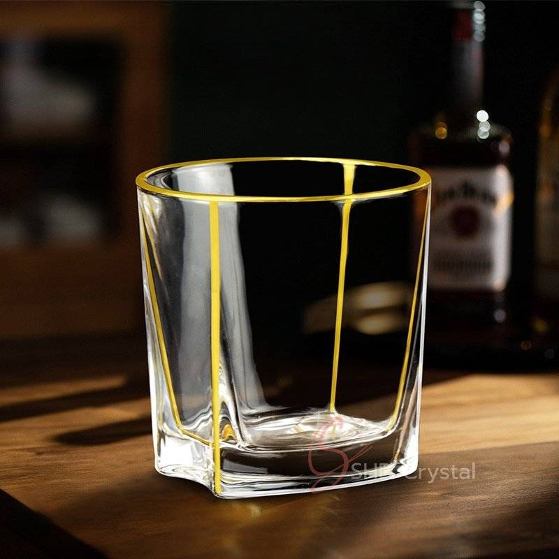 Heavy Base Minimal Gilded Crystal Glass Whiskey Tumbler