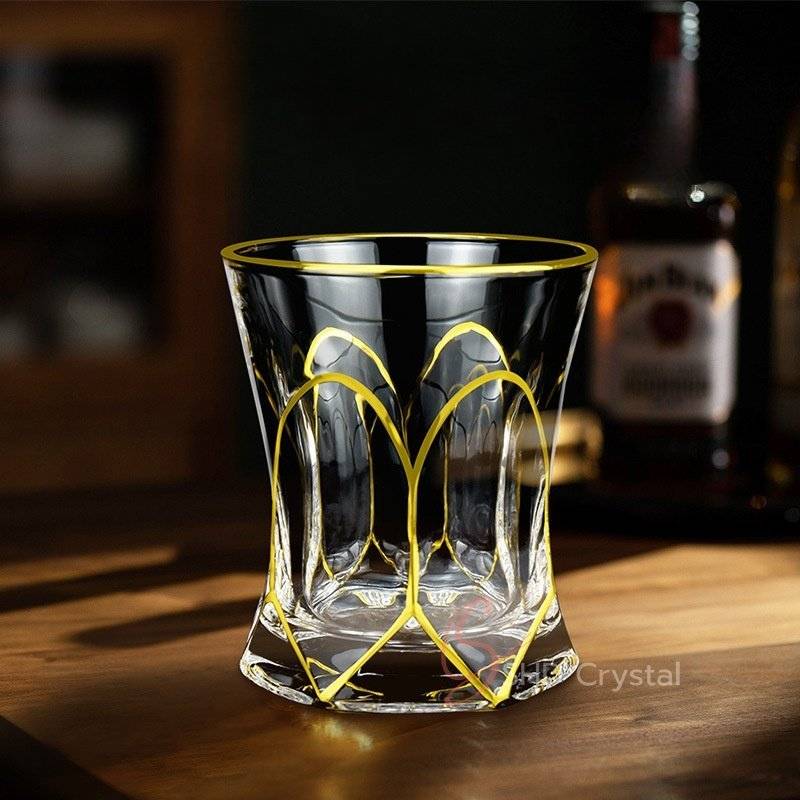 Curved Silhouette Gilded Crystal Glass Whiskey Tumbler