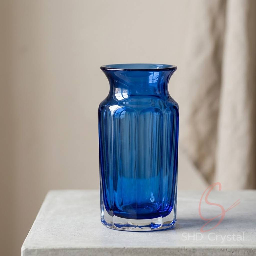 blue glass vase factory
