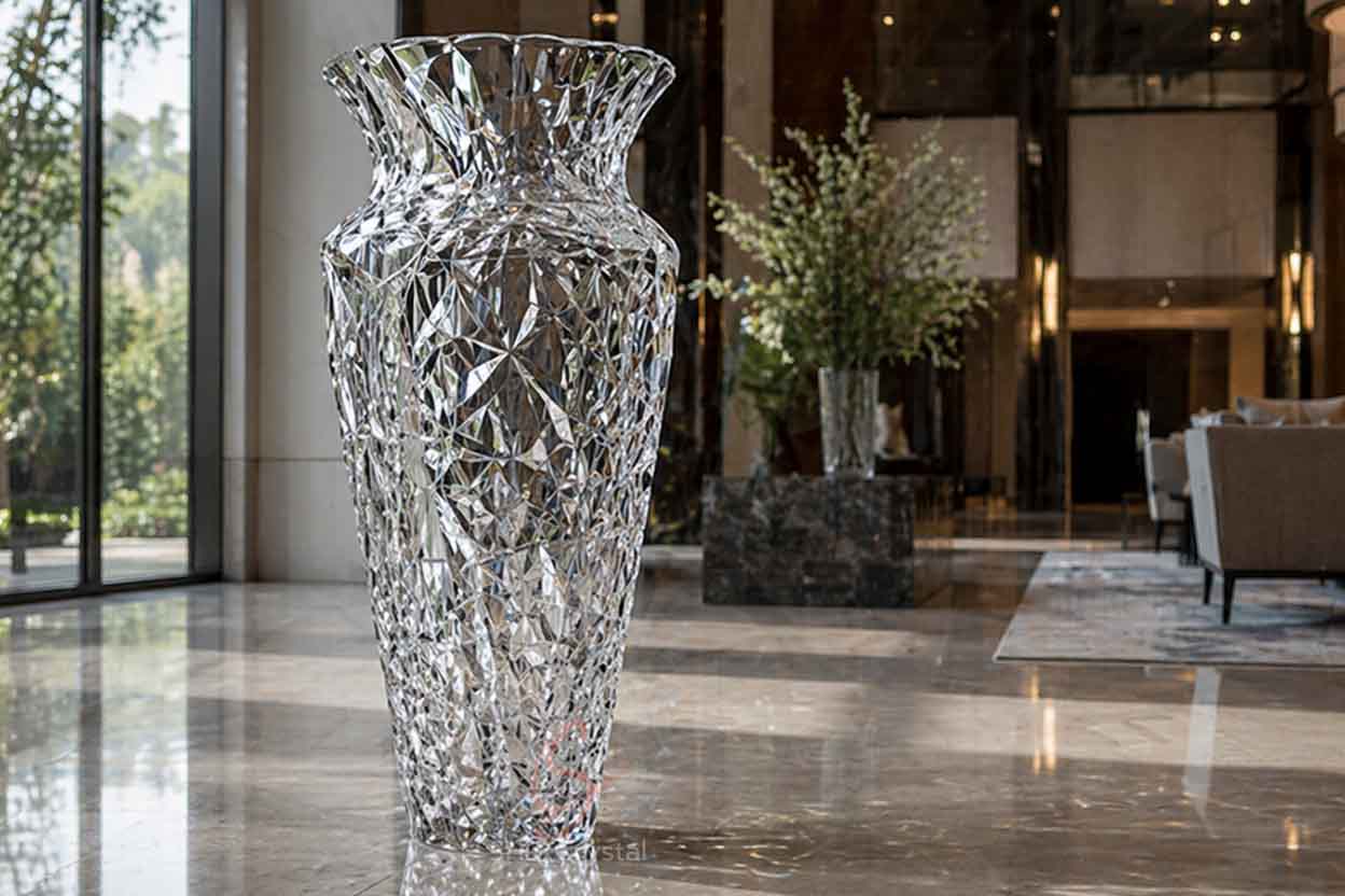 large crystal vase manufacturers