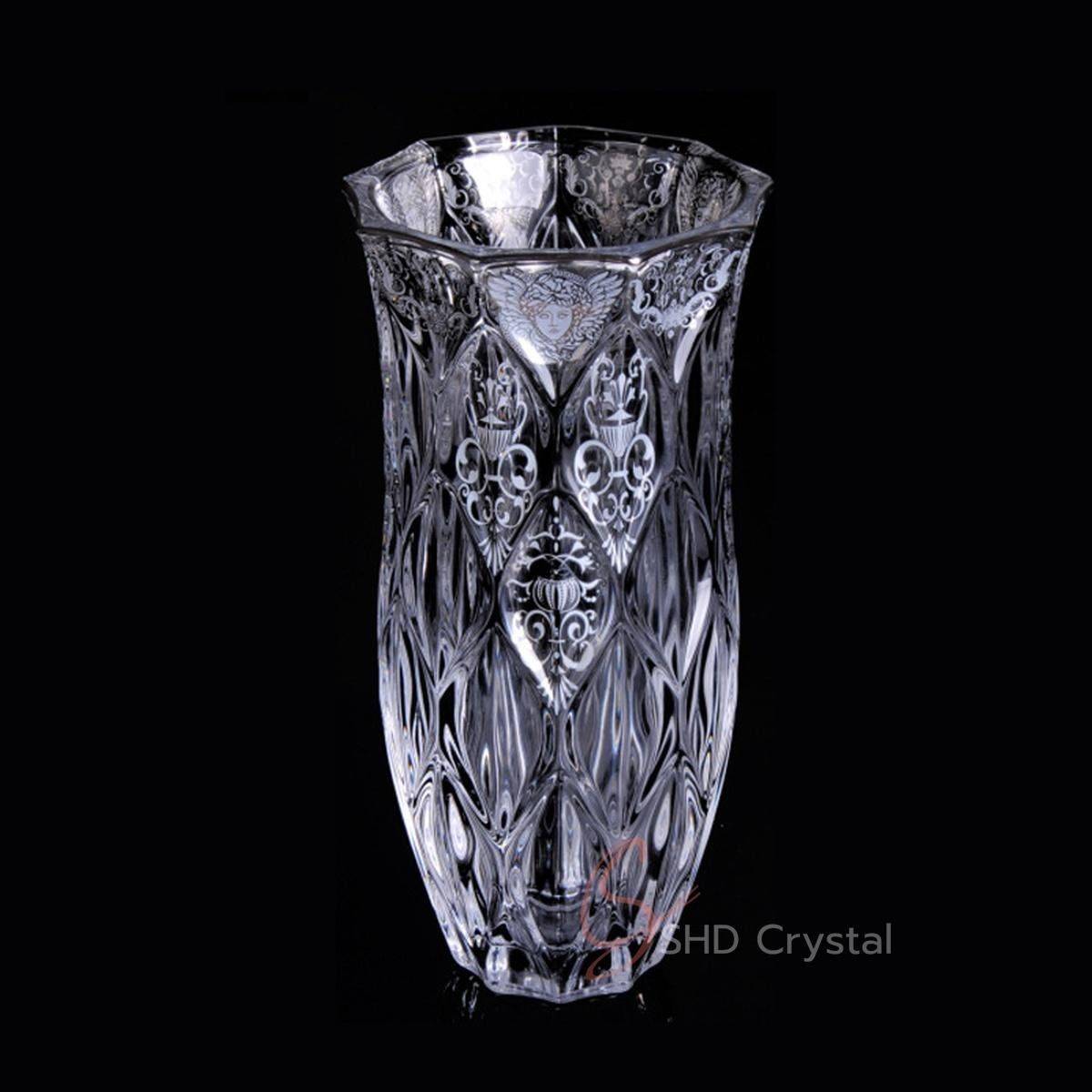 Medusa Emblem Engraved Crystal Vase(Clear)