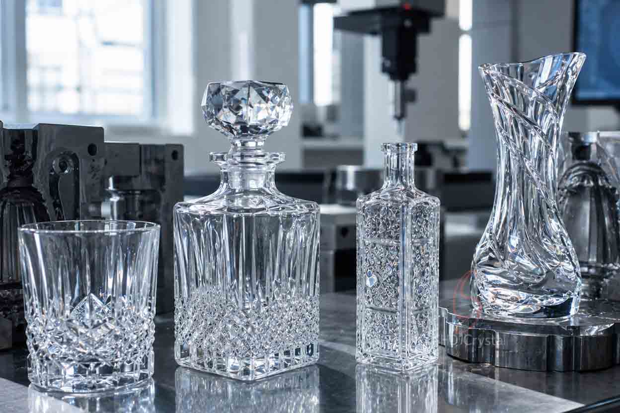 crystal glass molding process