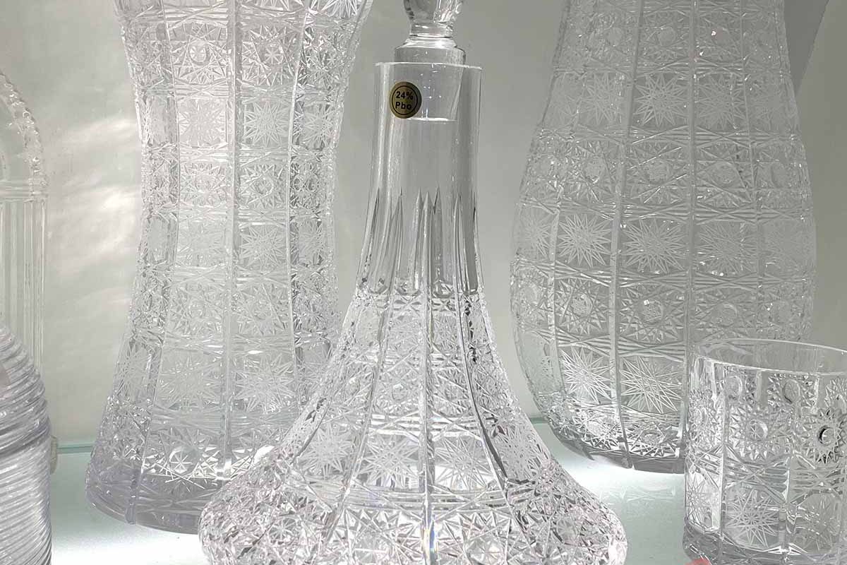 hand-carved crystal hookah base