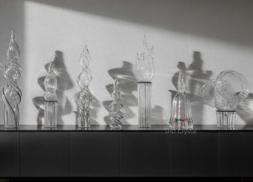 glass art manufacturer