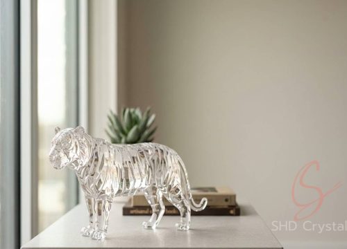 glass art pieces for event venues