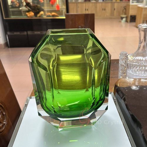 Emerald Green Faceted Geometric Solid Crystal Lampshade