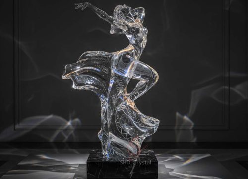 sculpture in clear glass